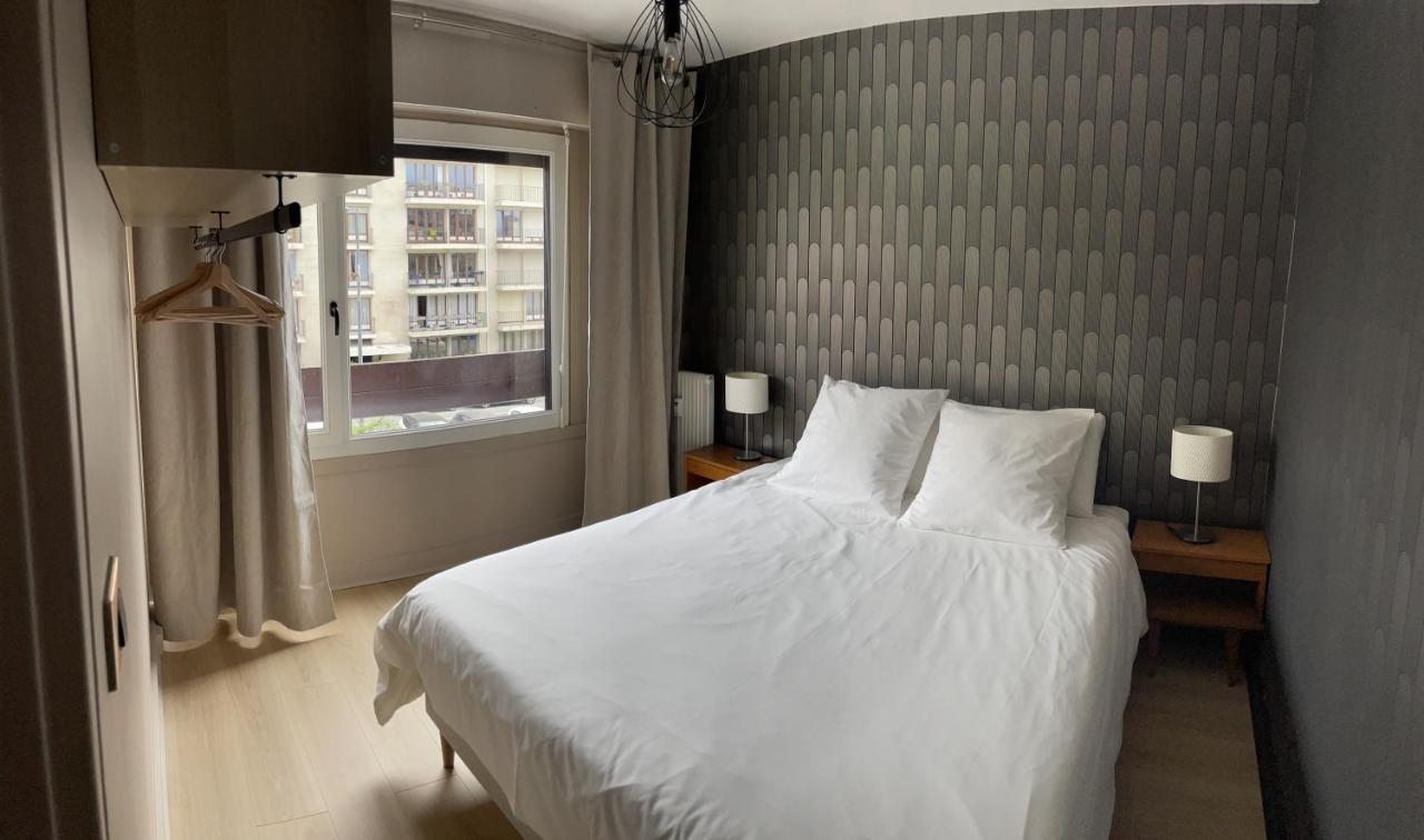 Appartement De Charme Au Pied De La Basilique Saint Remi ランス エクステリア 写真